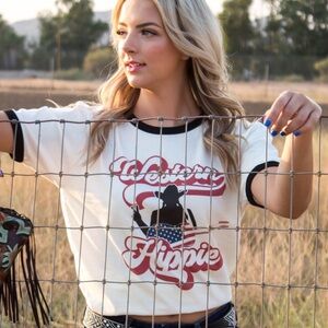 Off White “Western Hippie” baseball tee